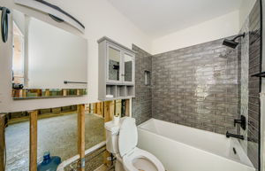 Bathroom 2a