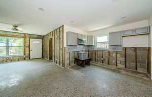 Kitchen 1b