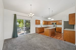 Fossil Dr-S2110-010.jpg