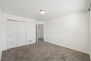 Fossil Dr-S2110-018.jpg