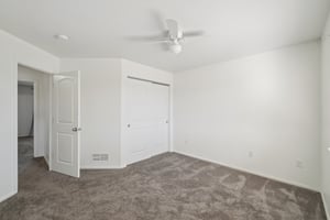 Fossil Dr-S2110-020.jpg