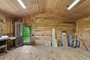  Photo 43