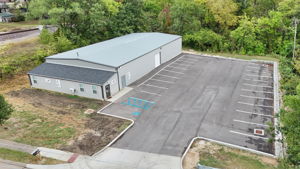  Photo 0