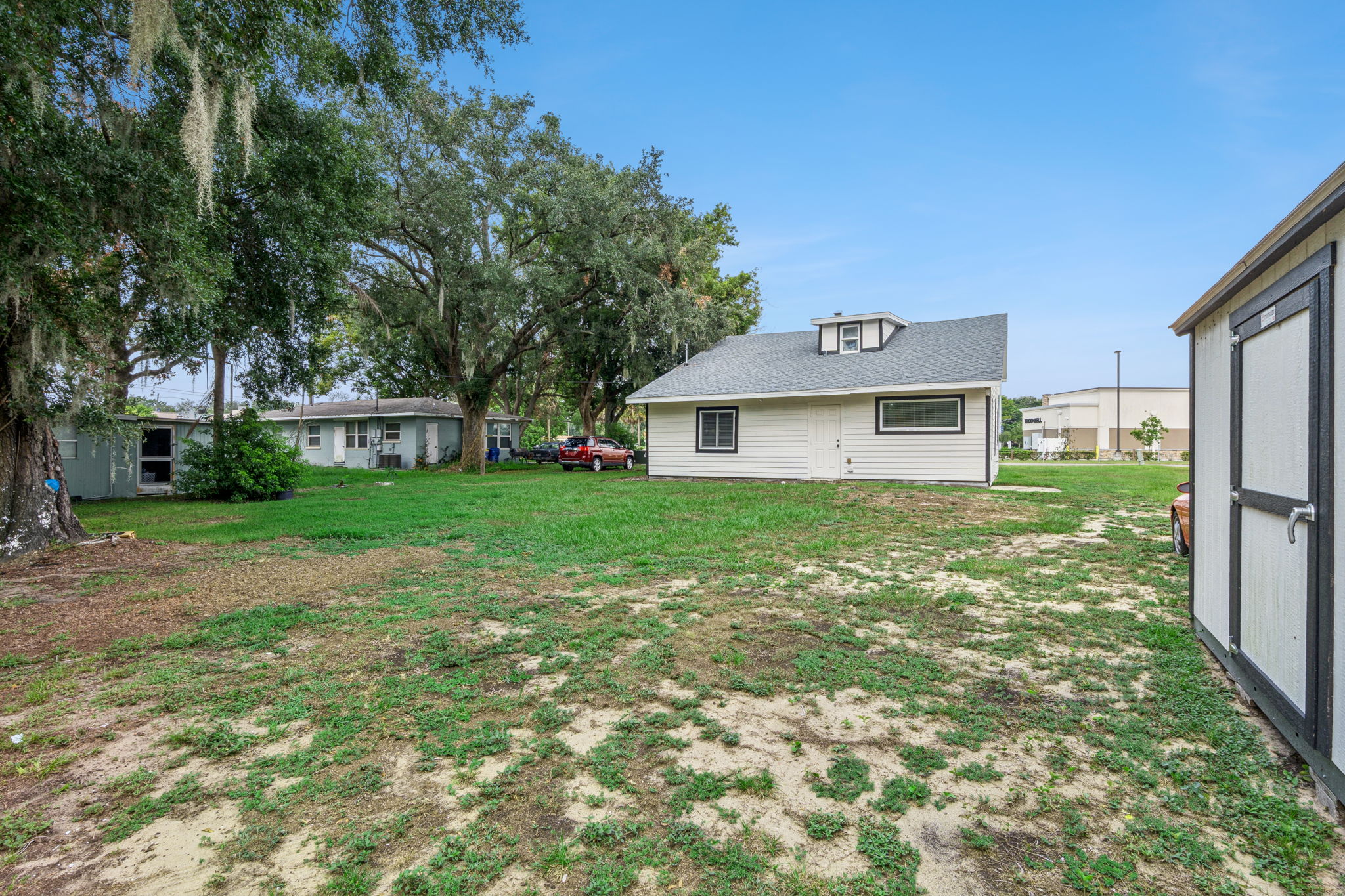  Photo 50
