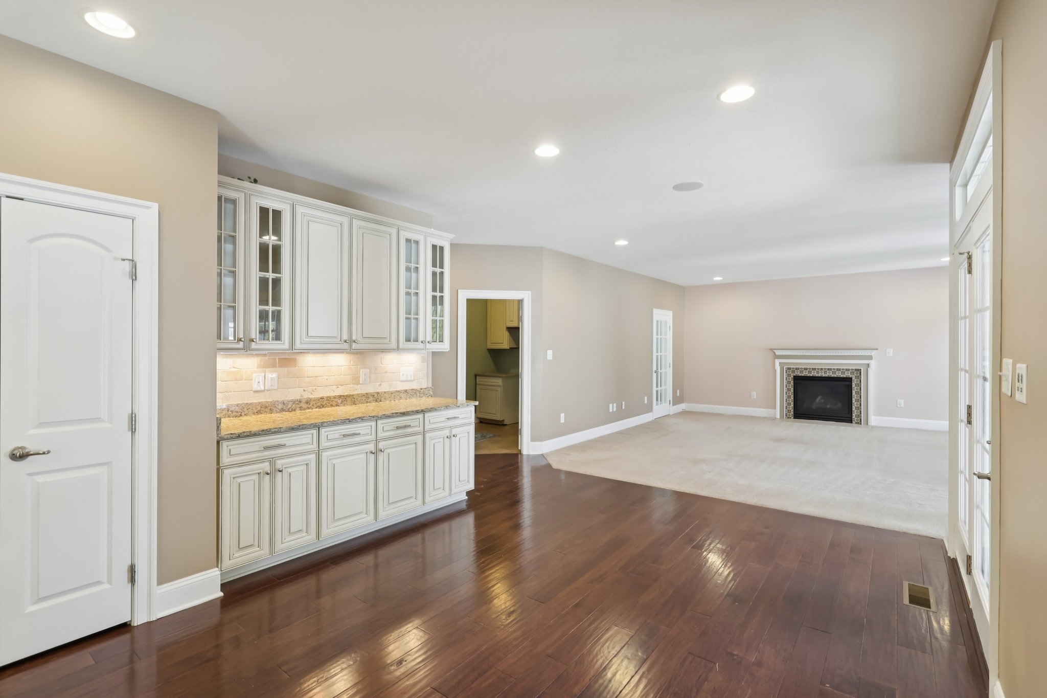 Sapling Ct-S2301-014.jpg