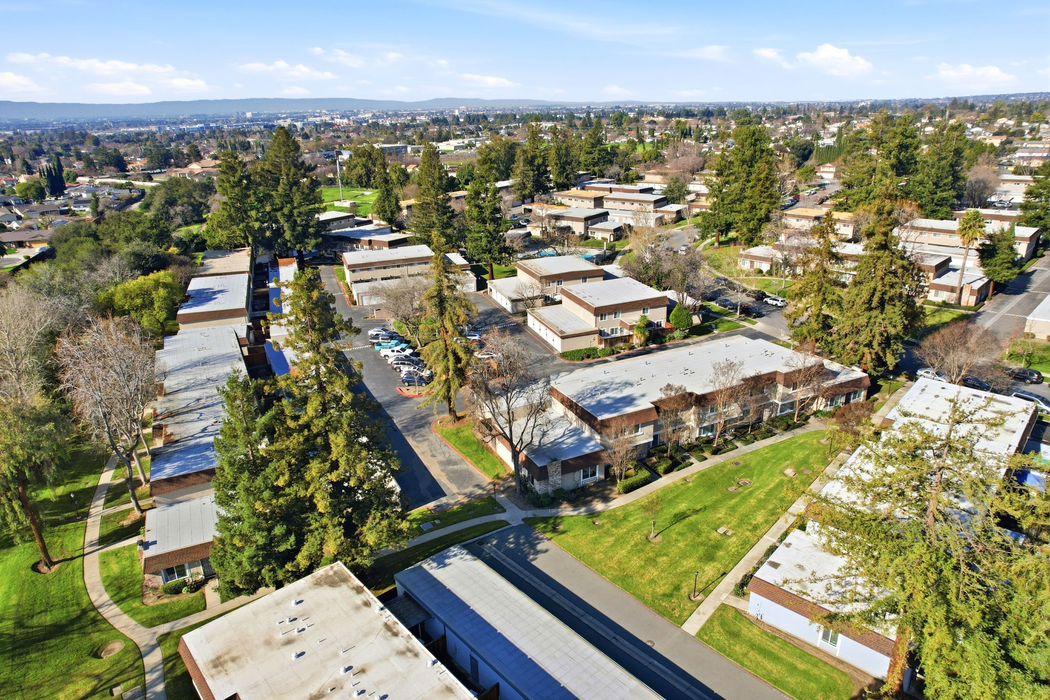 010_F8_AERIAL_3060 Ironside