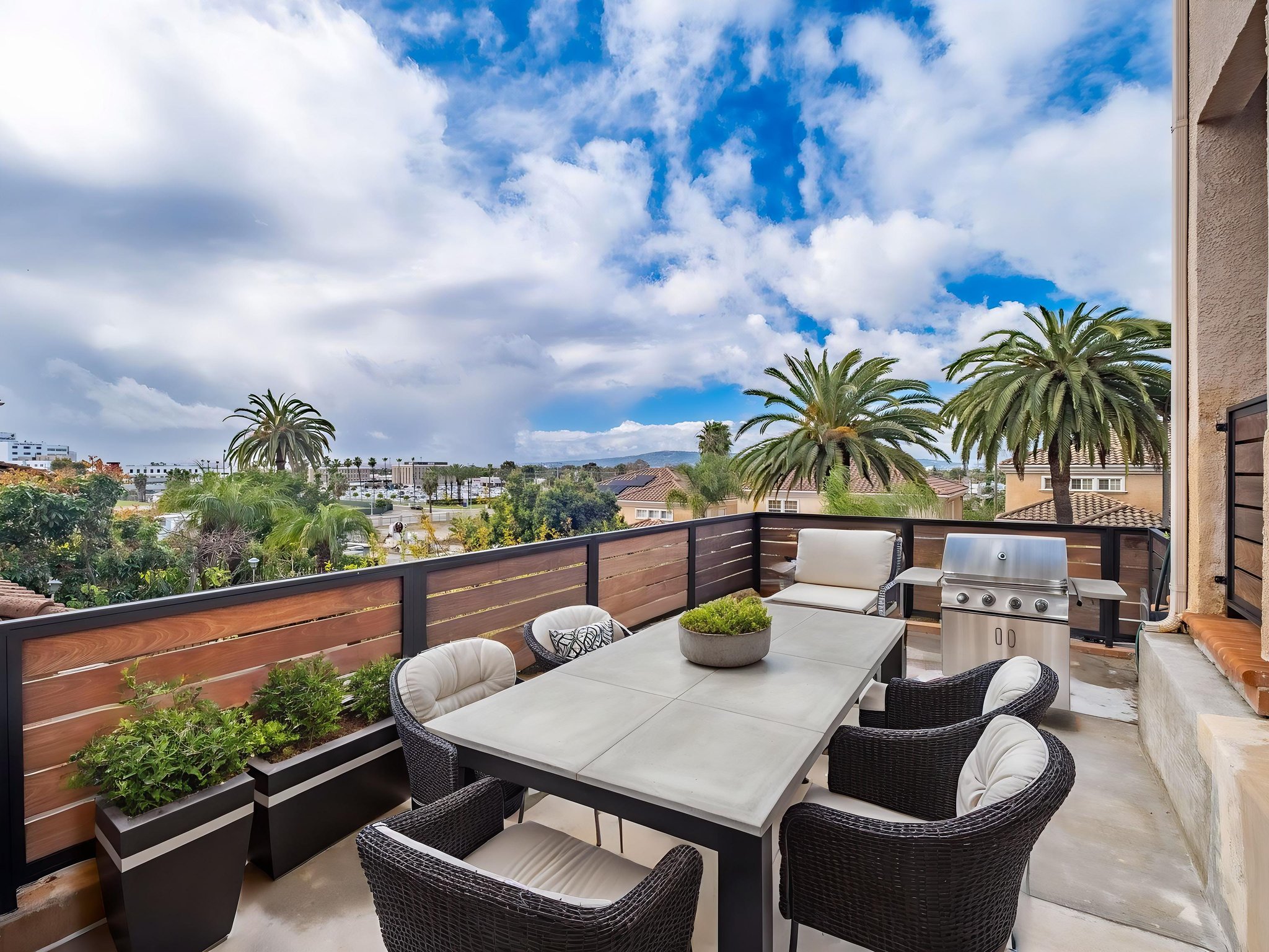 48 virtually staged.jpeg