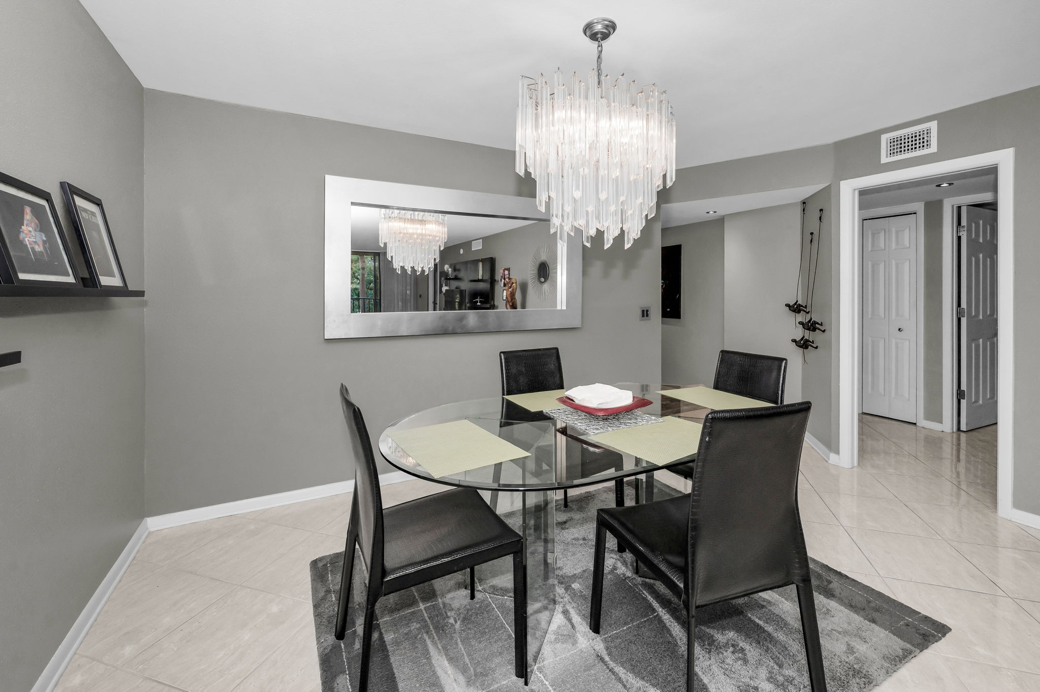 Dining Room2