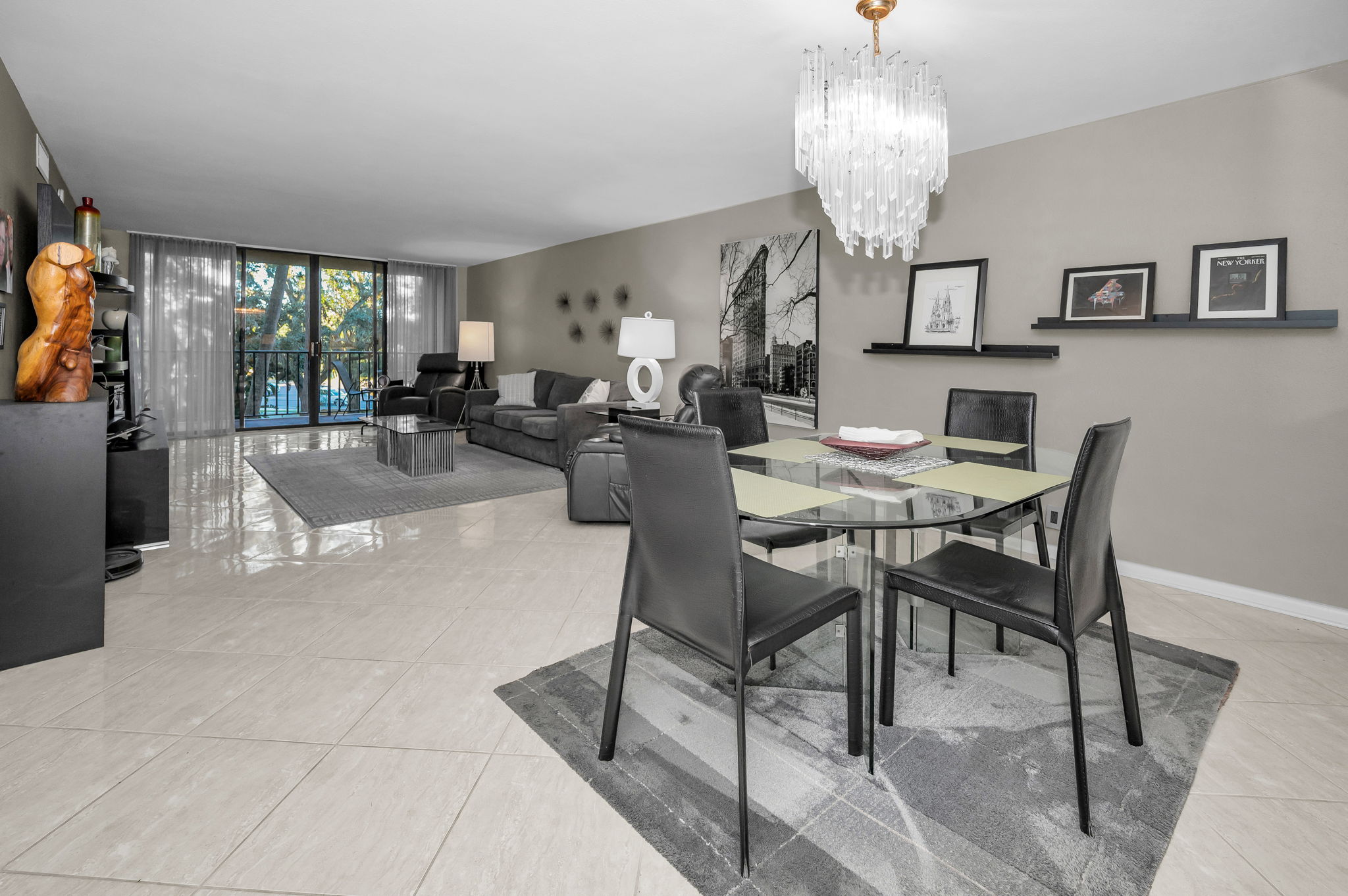 Dining Room4