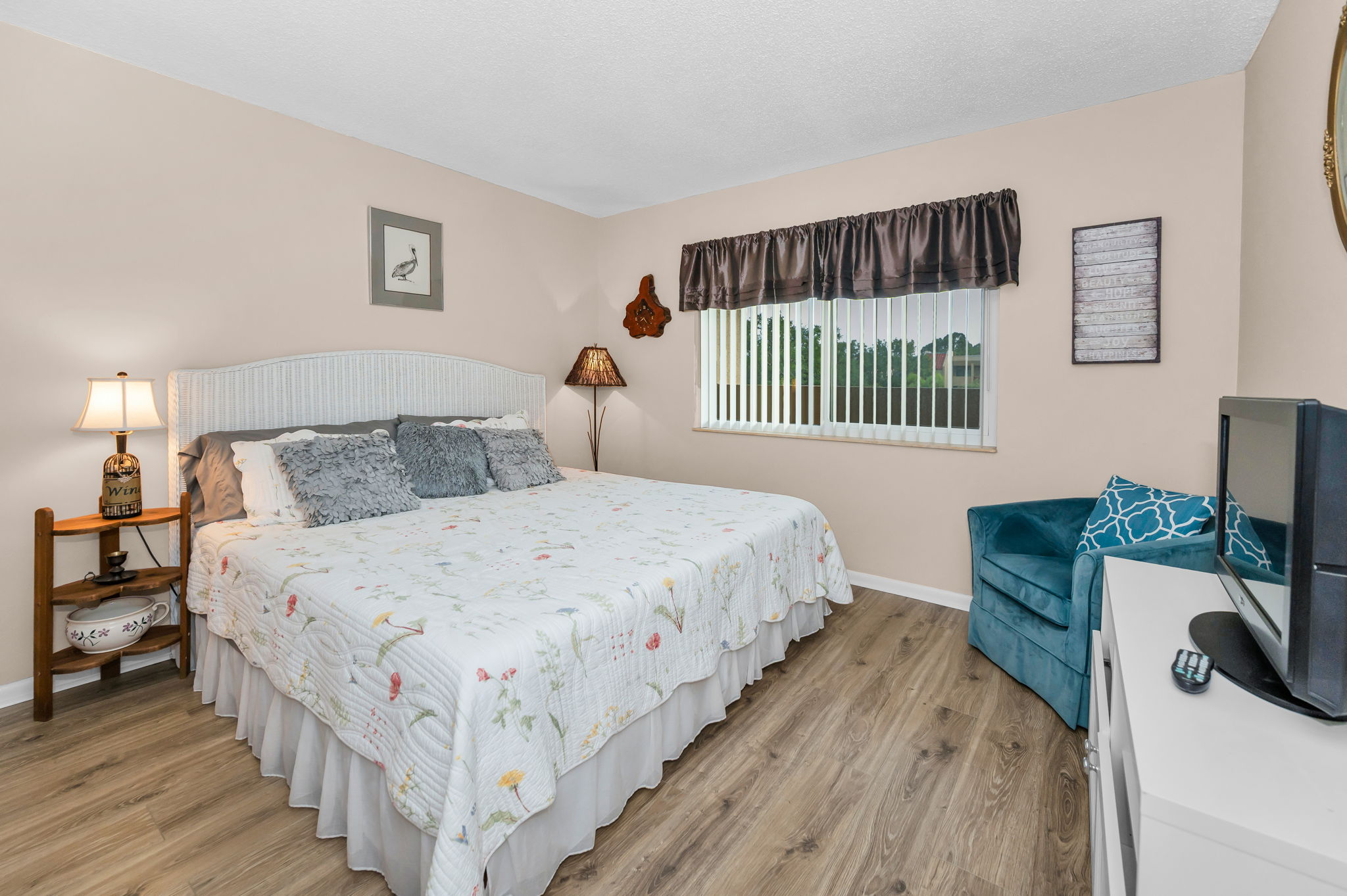 Bedroom2a