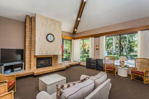 Clubhouse10