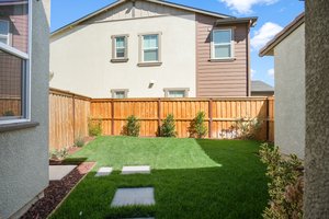  Photo 49