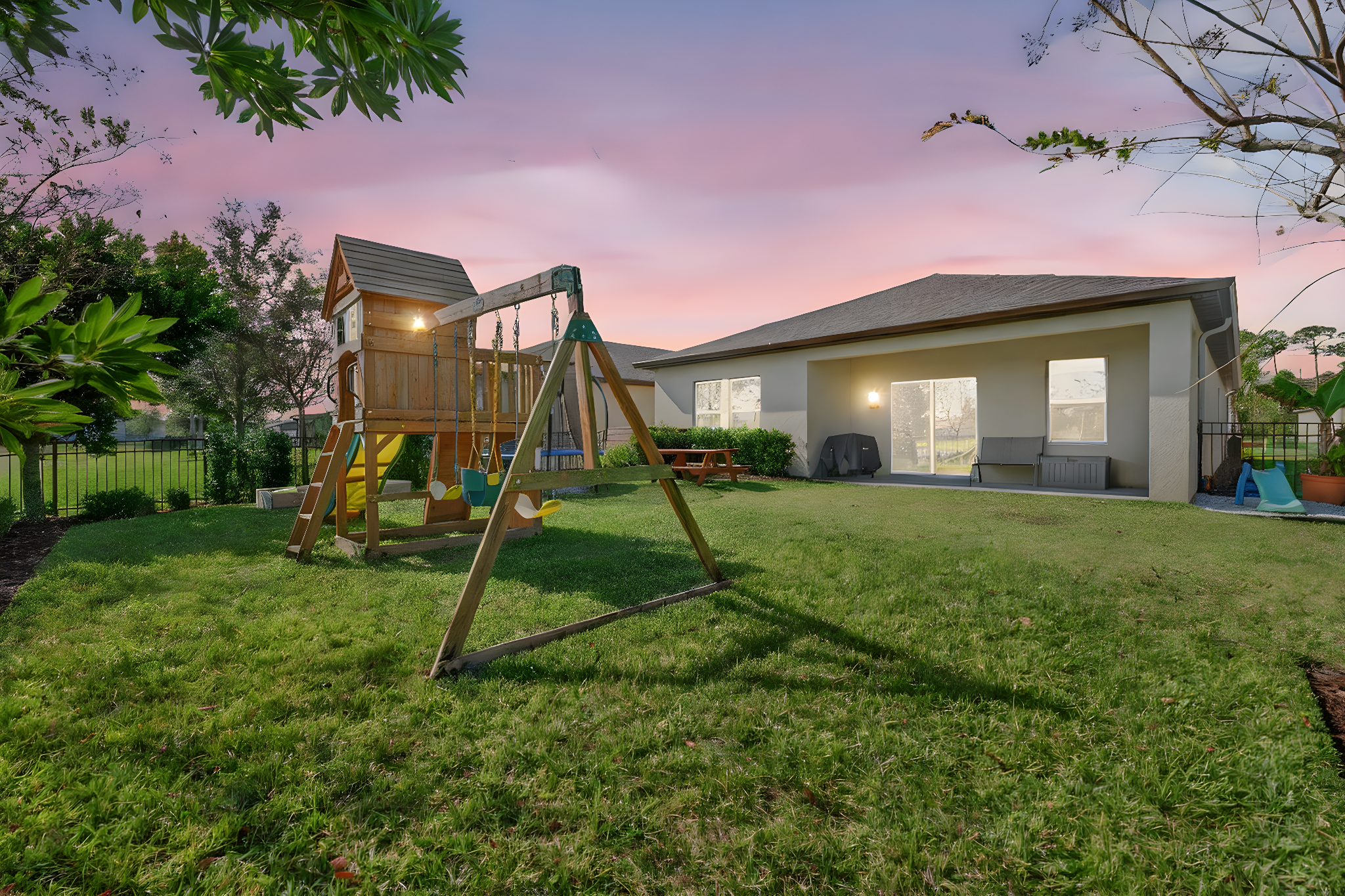 Backyard - Virtual Twilight