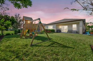 Backyard - Virtual Twilight