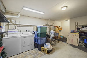  Photo 39