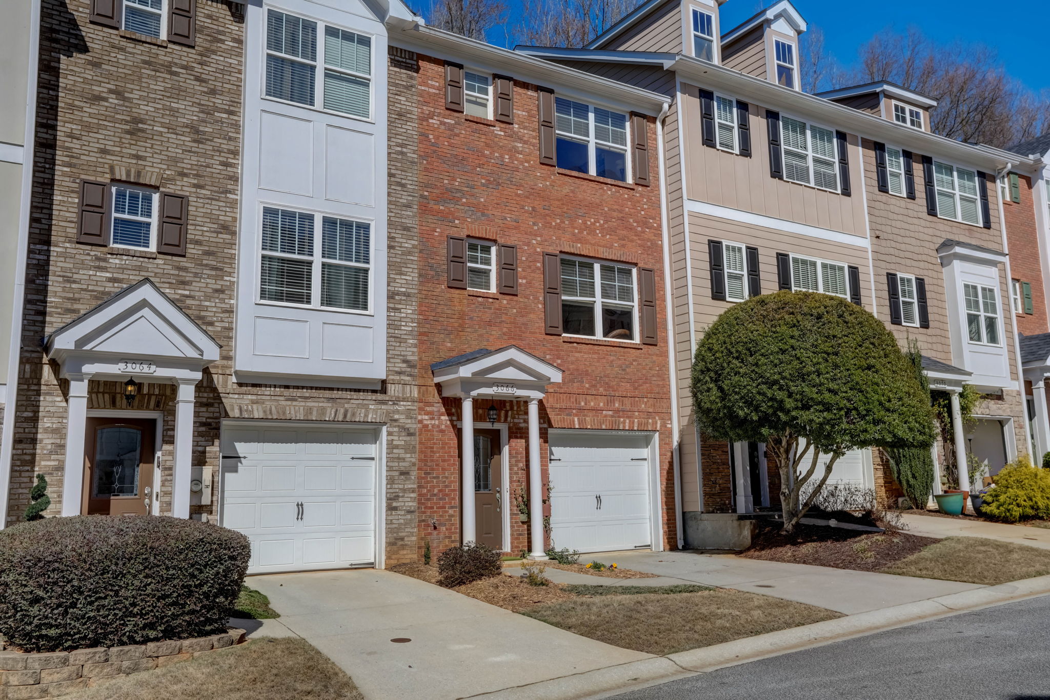 3066 Lauren Parc Rd, Decatur, GA 30032 ShowingTime+ Listing Media