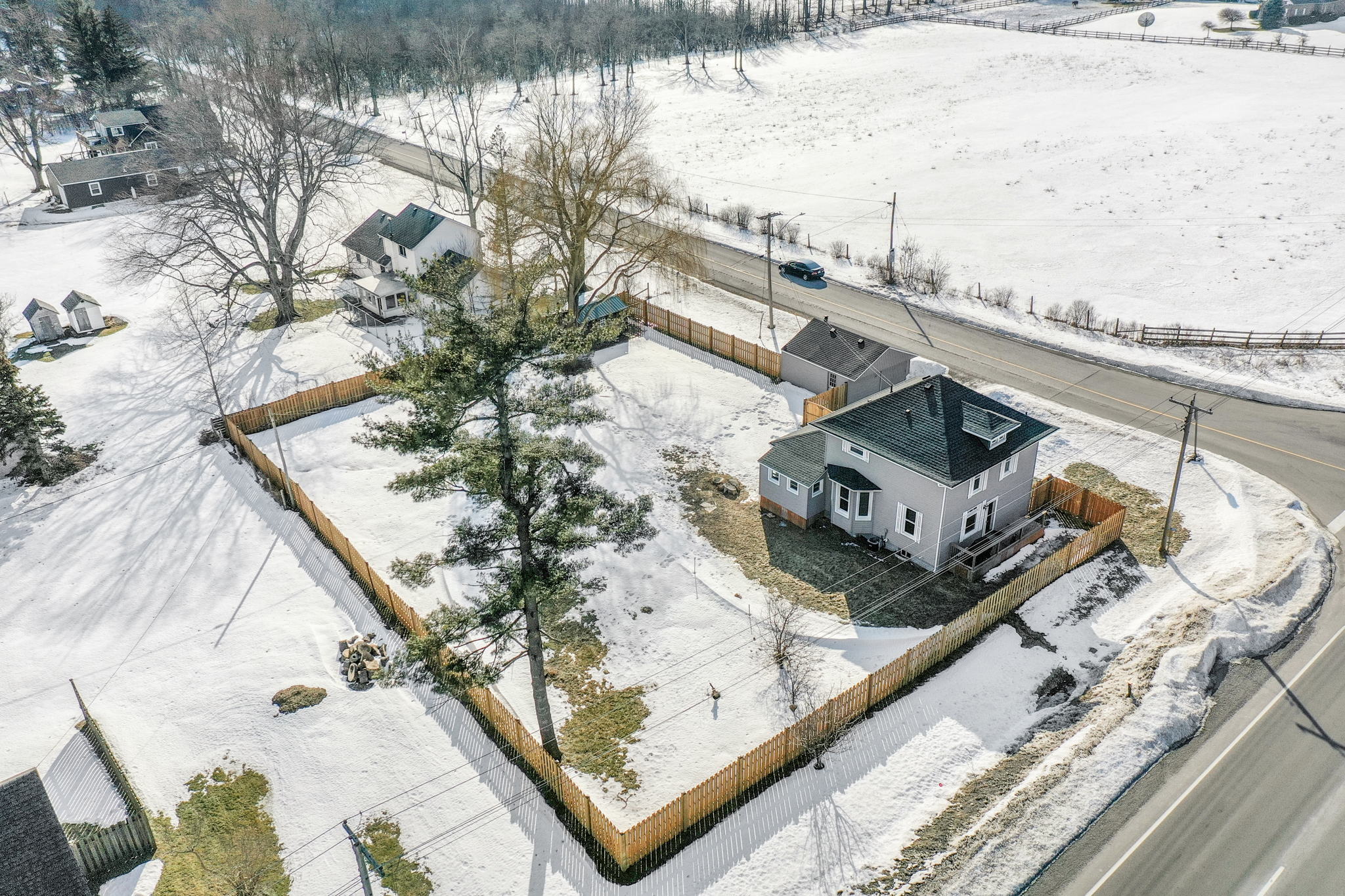 3067 Garrison Rd, Ridgeway, ON L0S 1N0, Canada Photo 2
