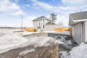 3067 Garrison Rd, Ridgeway, ON L0S 1N0, Canada Photo 6