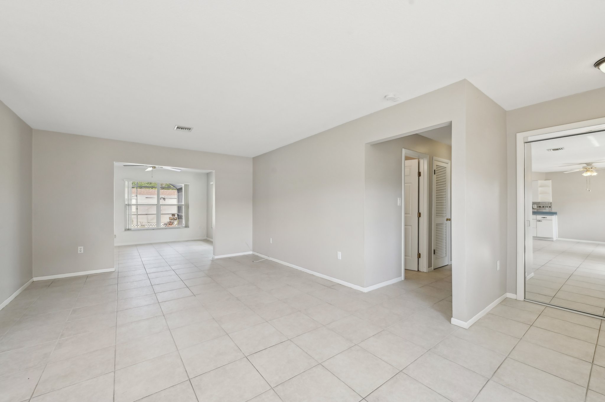 Iverson St-2204-008.jpg