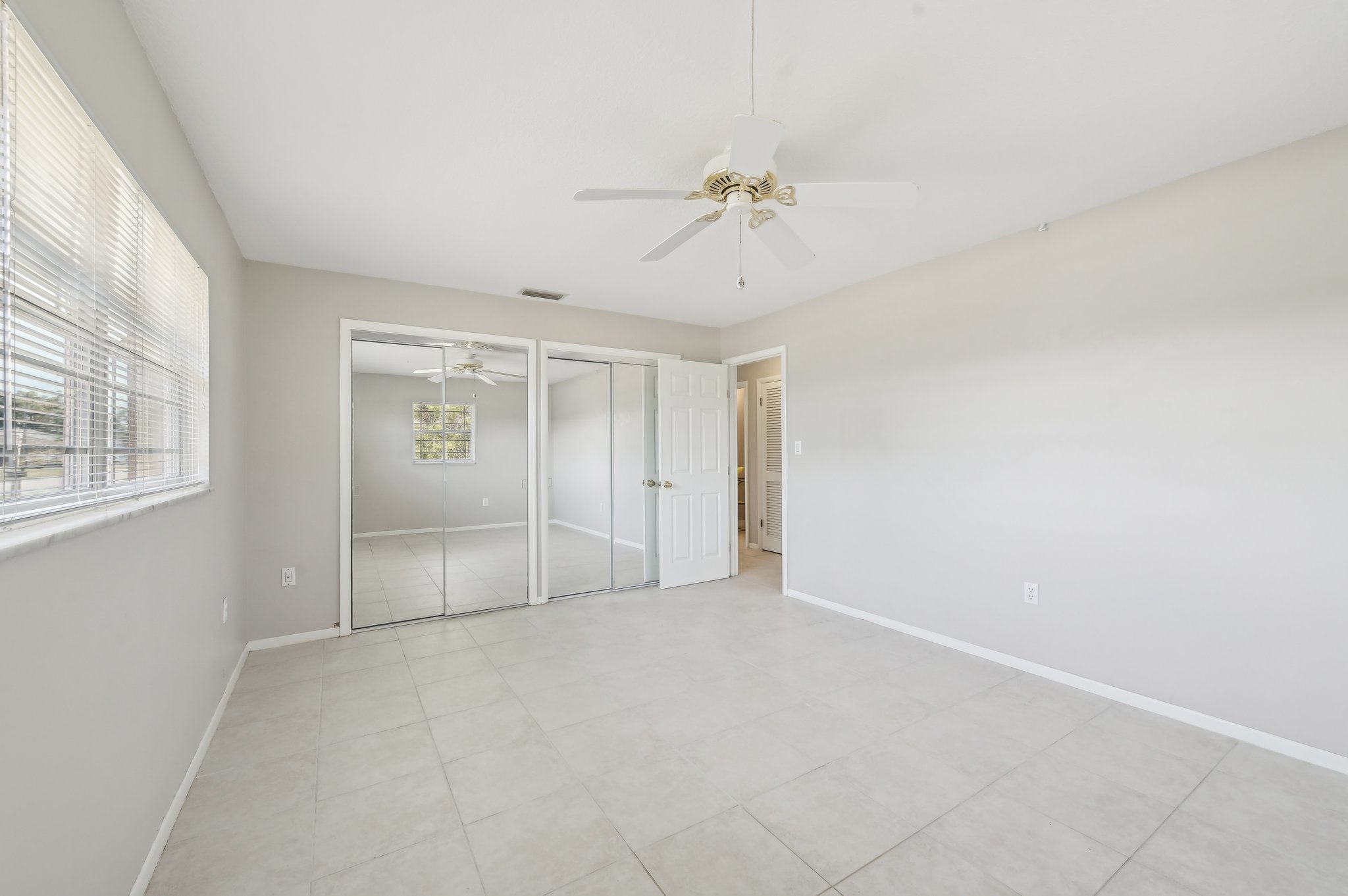 Iverson St-2204-023.jpg