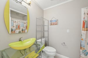 Iverson St-2204-020.jpg