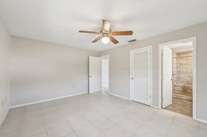 Iverson St-2204-027.jpg