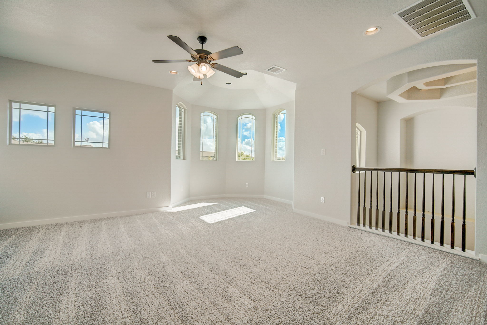 Ancient Oak Way-048