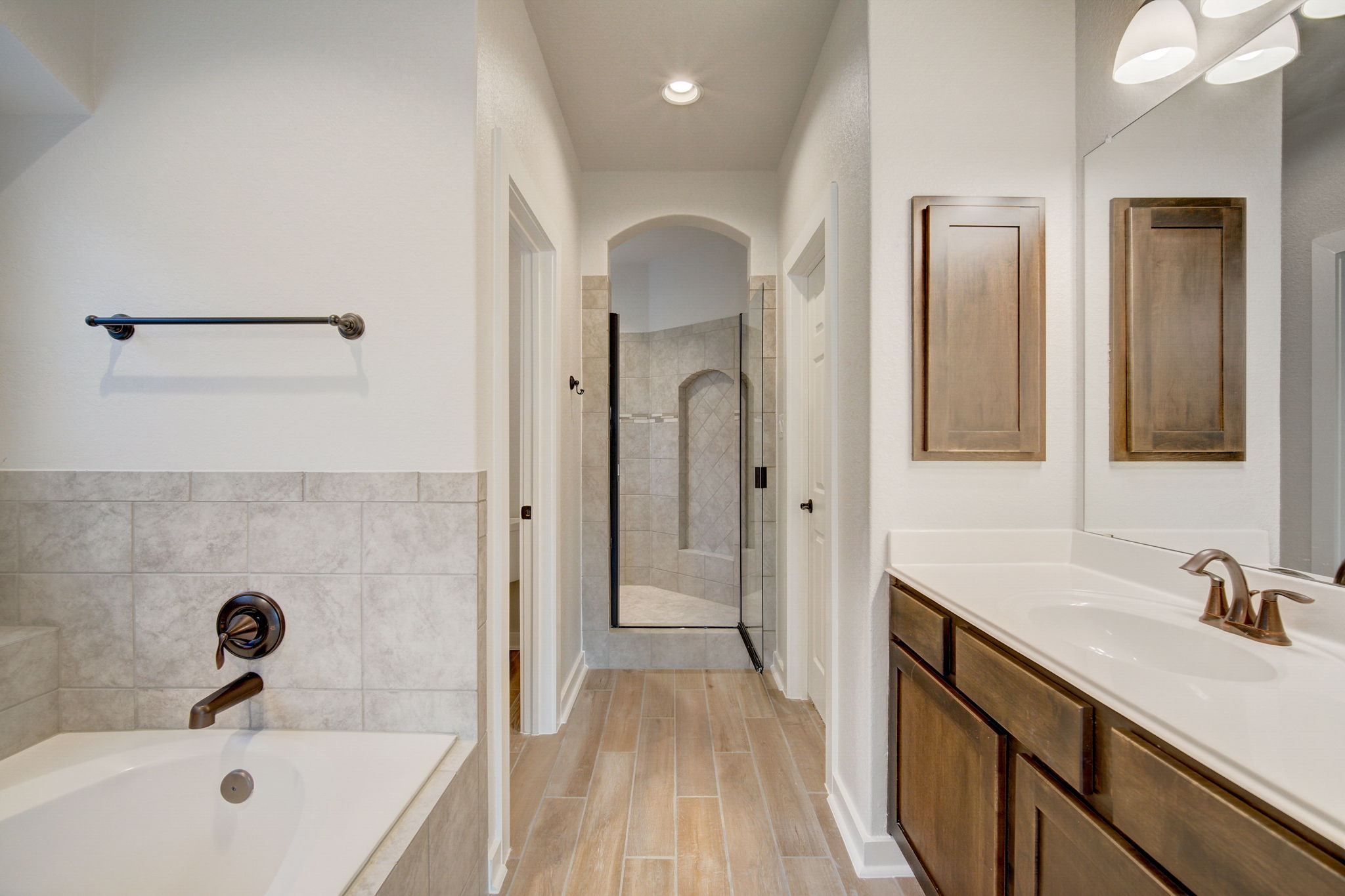 Ancient Oak Way-031