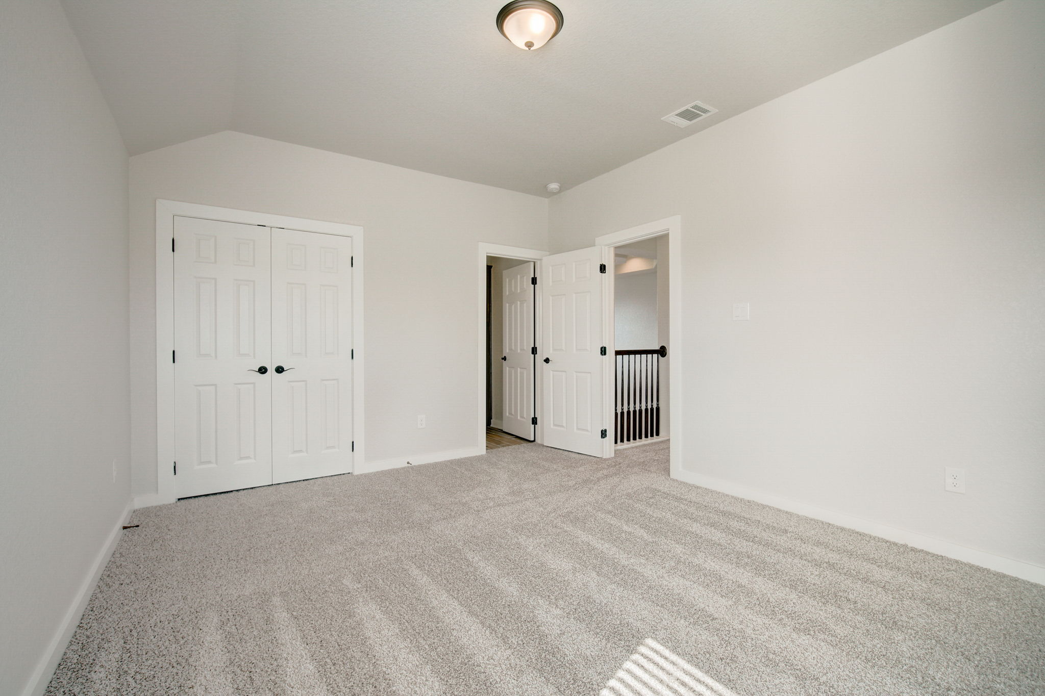 Ancient Oak Way-043