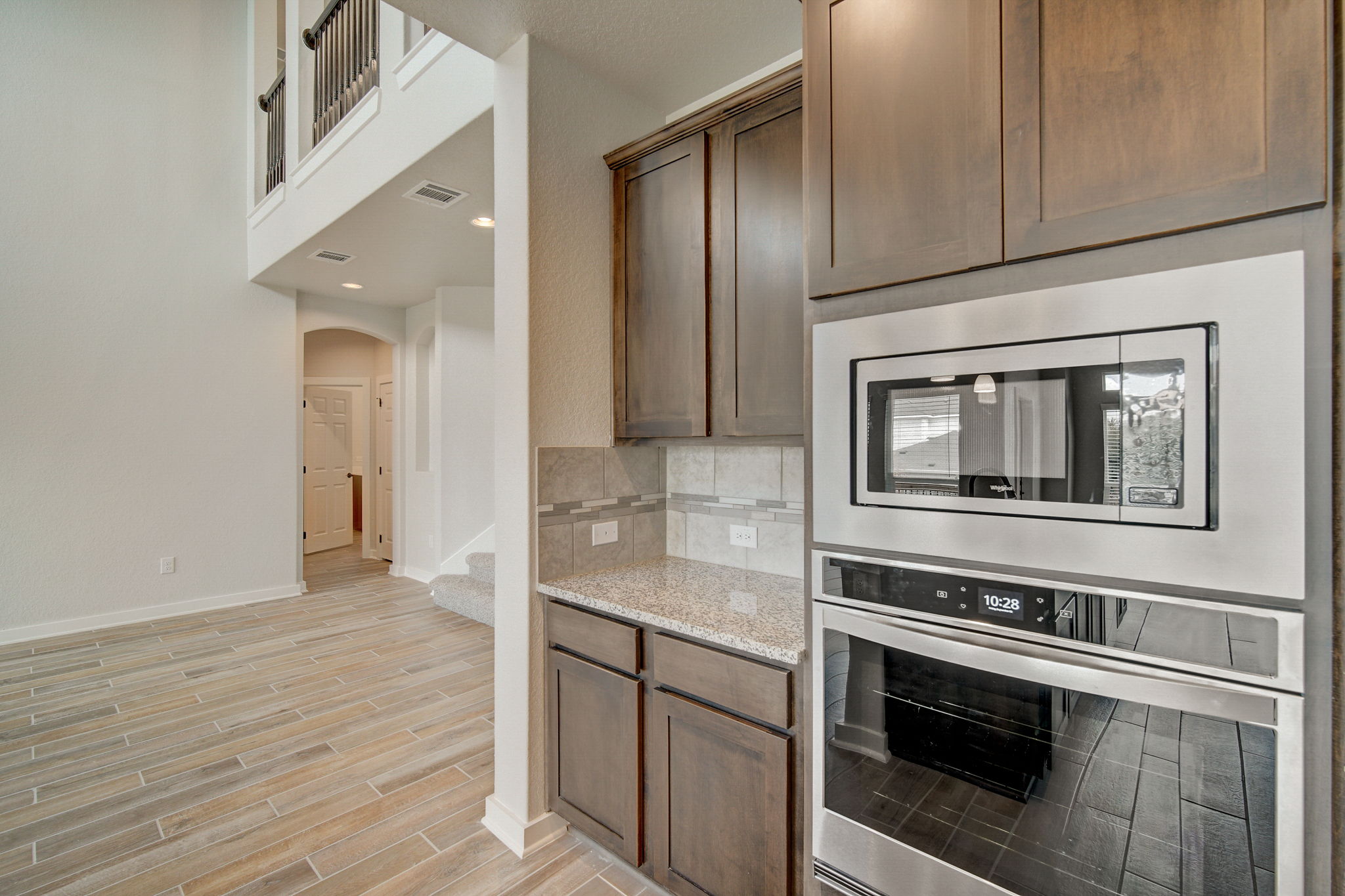 Ancient Oak Way-022