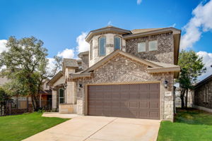Ancient Oak Way-006
