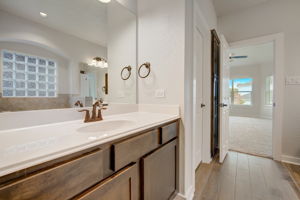 Ancient Oak Way-033