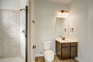 Ancient Oak Way-027