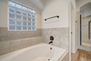 Ancient Oak Way-032