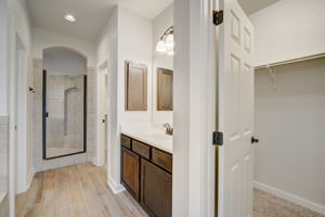 Ancient Oak Way-036