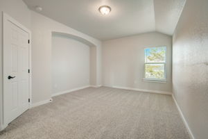 Ancient Oak Way-047
