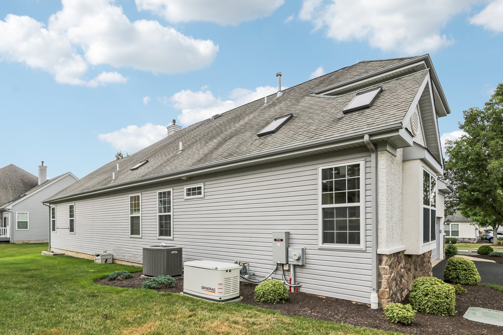 Ingleton Ct-S2207-063.jpg