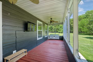  Photo 40