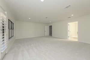  Photo 51
