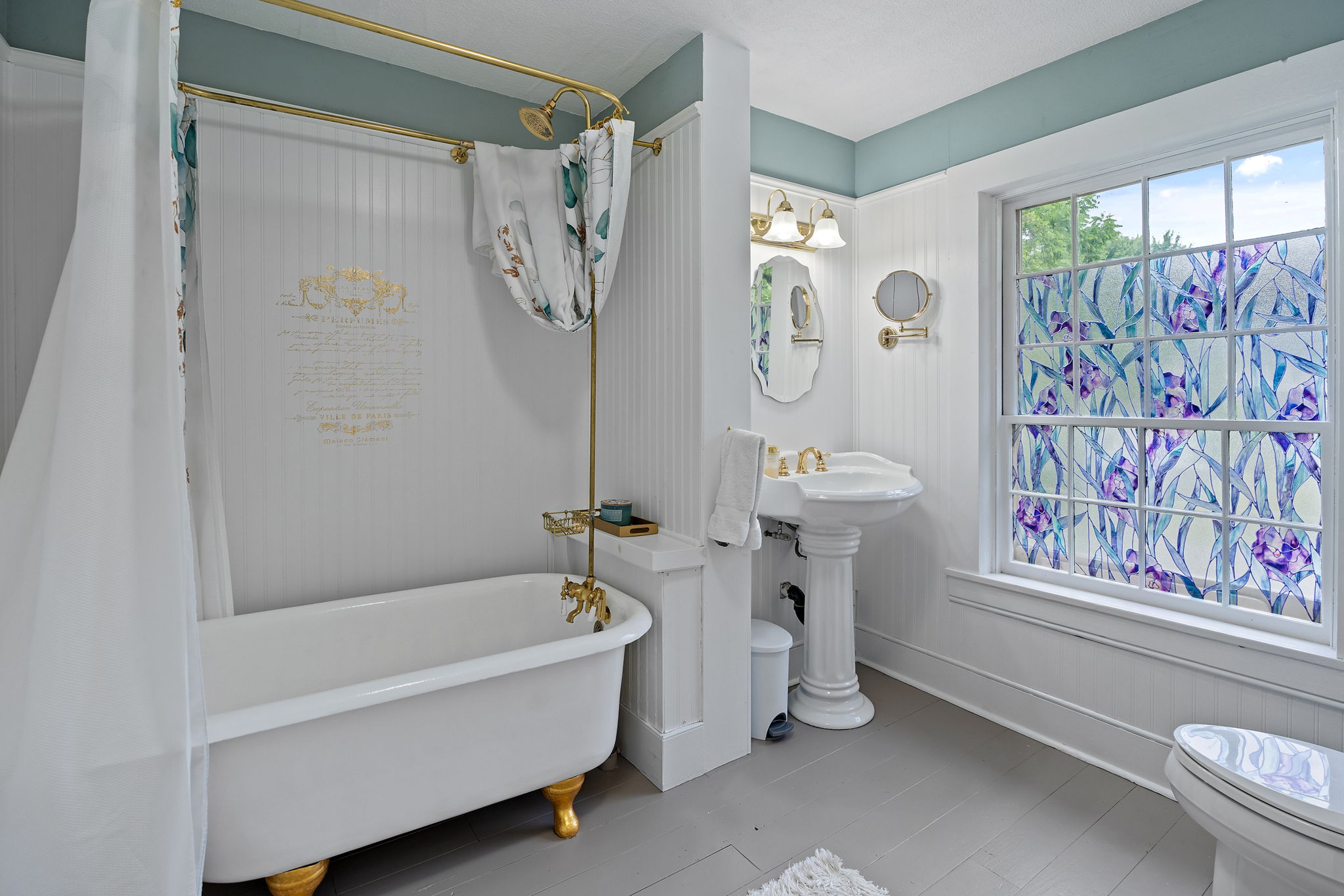 Second Floor Bathroom