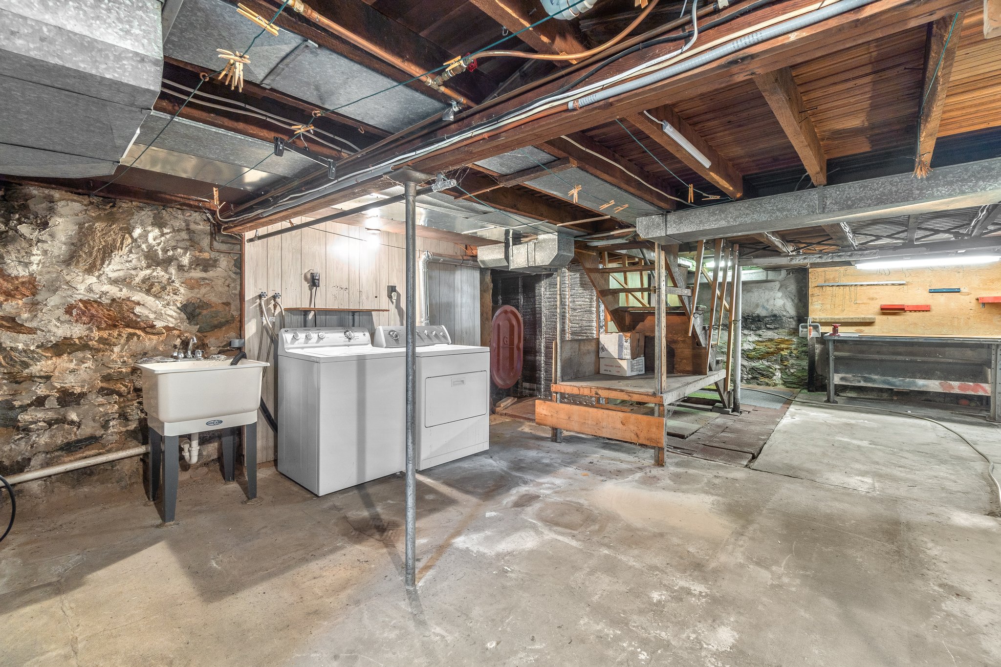 34. Basement.jpg
