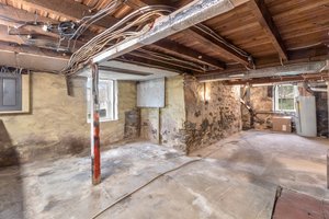 31. Basement.jpg