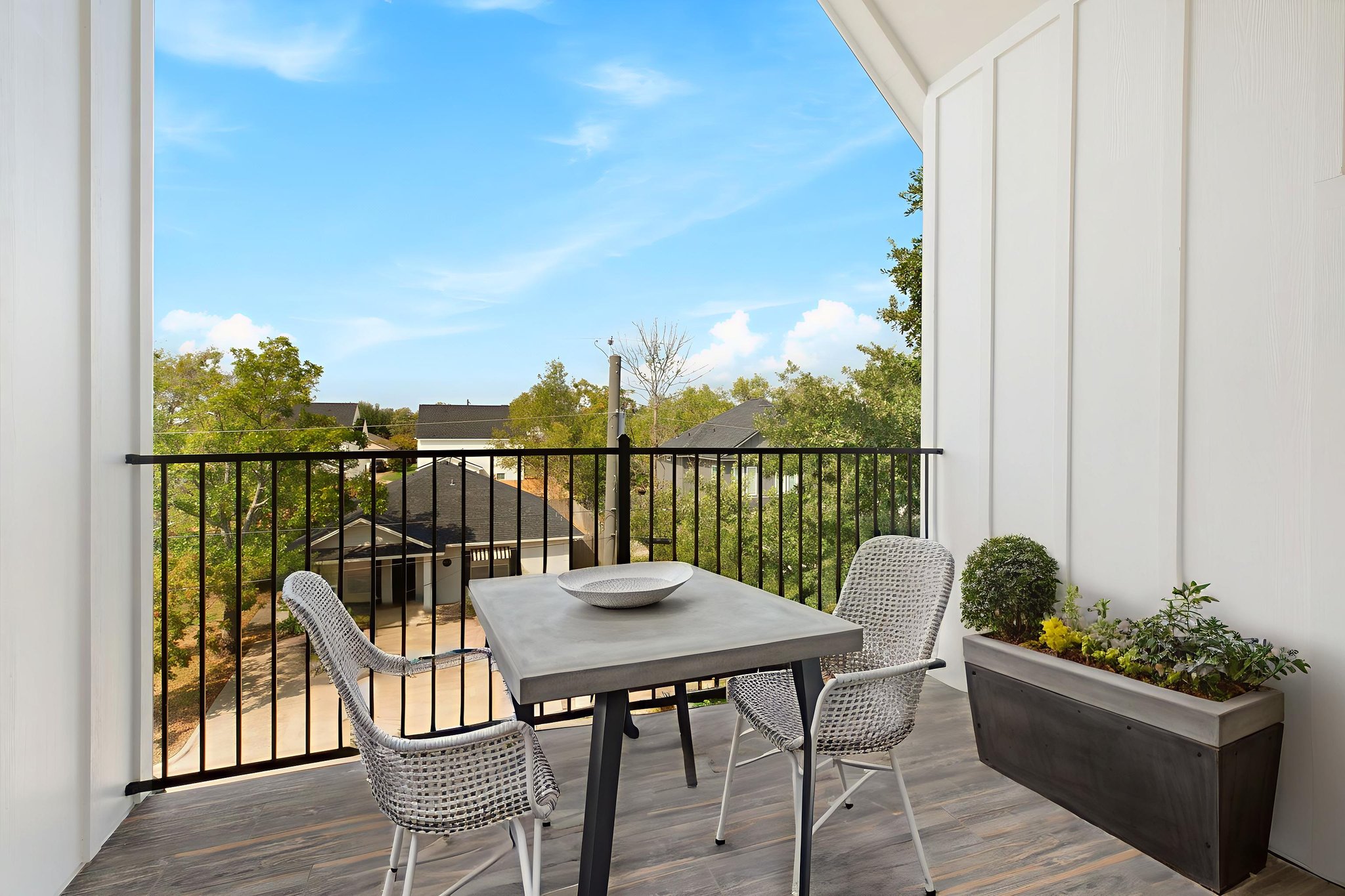 2N9A1915a virtually staged.jpeg