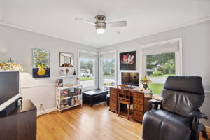  Photo 48
