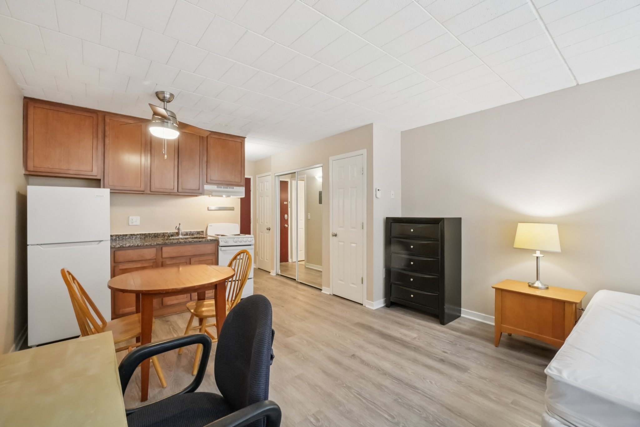 307 Thompson St Unit 112-S0111-006.jpg