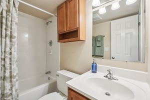 307 Thompson St Unit 109-S0111-004.jpg