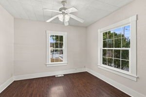 021_F8_307 West Ave
