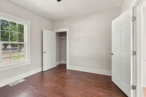 024_F8_307 West Ave