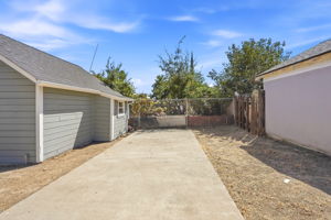 034_F8_307 West Ave
