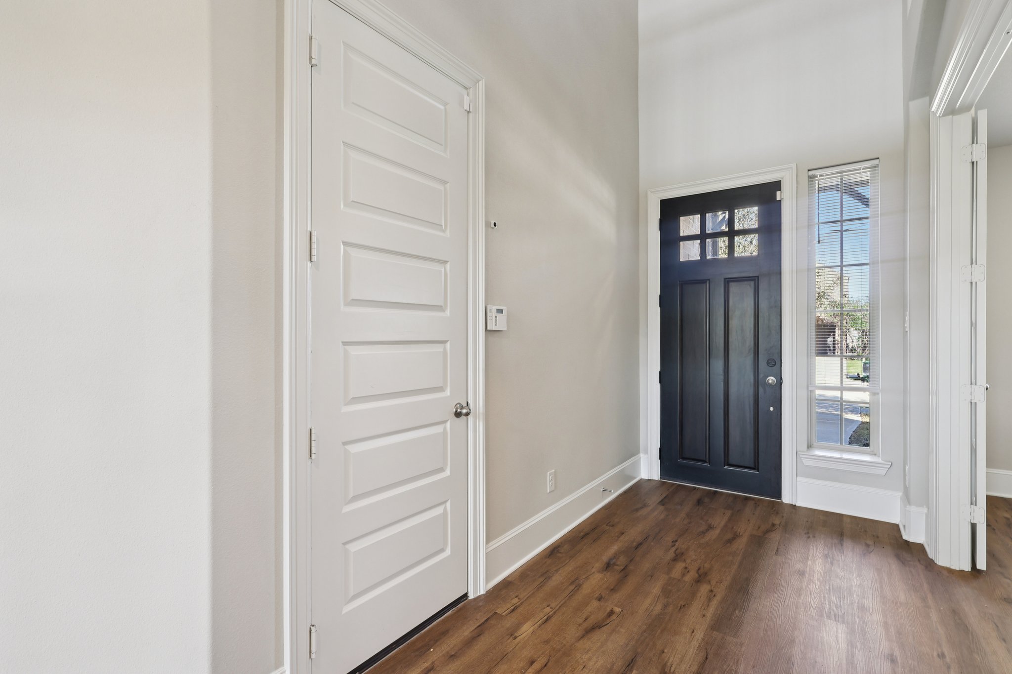 Aster Brook Dr-S1903-004.jpg